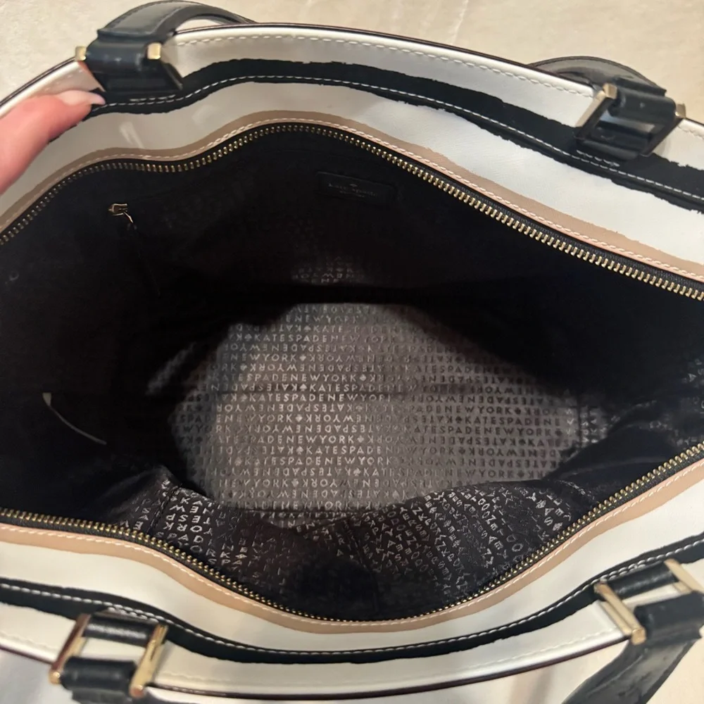 Kate Spade Grant Street Jules Large Tote Grainy Vinyl Striped Bag